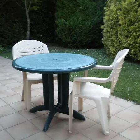 Bed & Breakfast Le Cedre Bleu